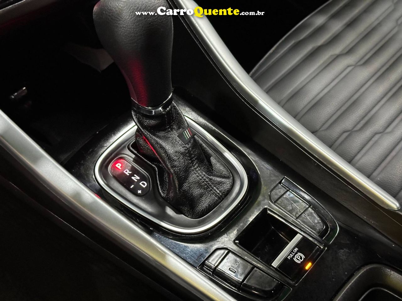 FIAT FASTBACK 1.0 TURBO 200 IMPETUS 2023 - Loja