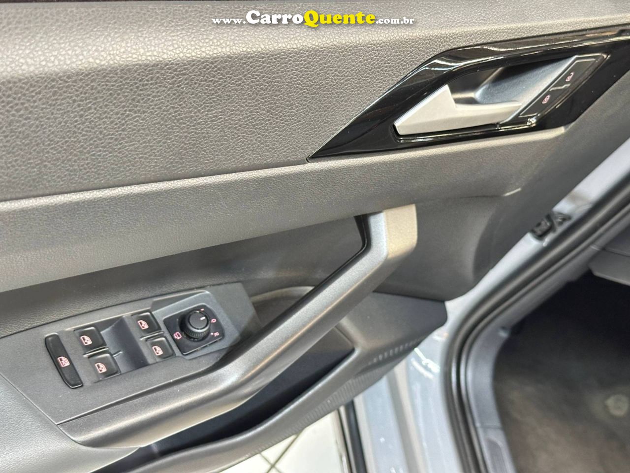 VOLKSWAGEN NIVUS 1.0 200 TSI TOTAL HIGHLINE 2023 - Loja