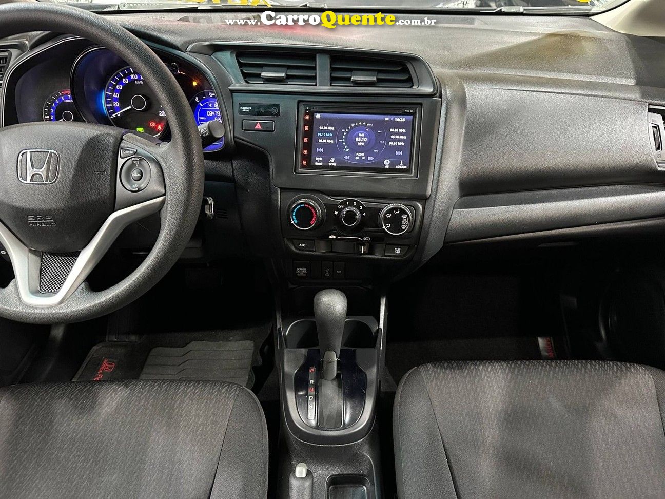 HONDA FIT 2019 - Loja