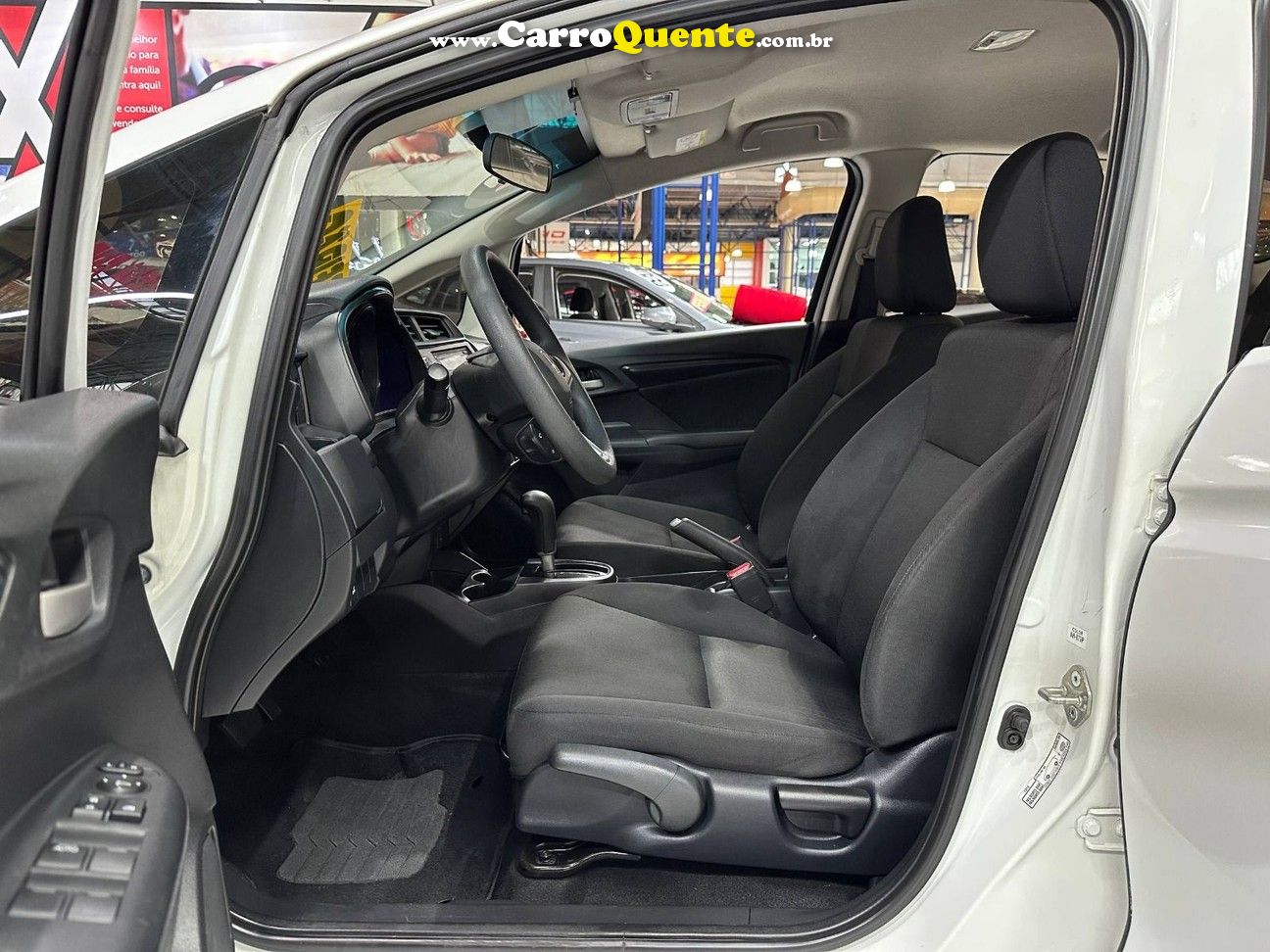HONDA FIT 2019 - Loja