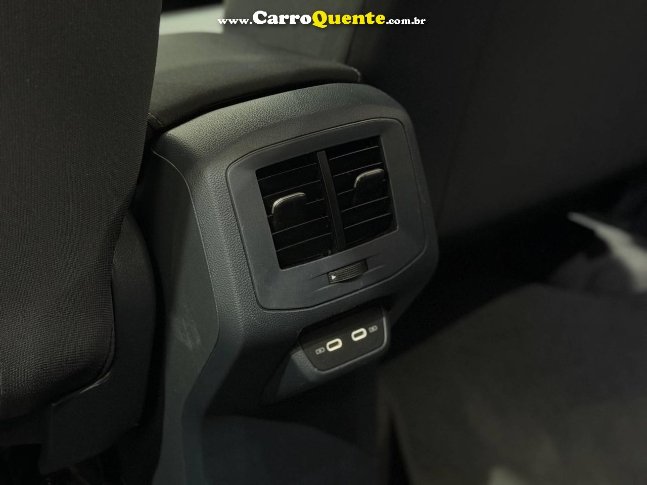 VOLKSWAGEN T-CROSS 1.0 200 TSI TOTAL COMFORTLINE 2023 - Loja