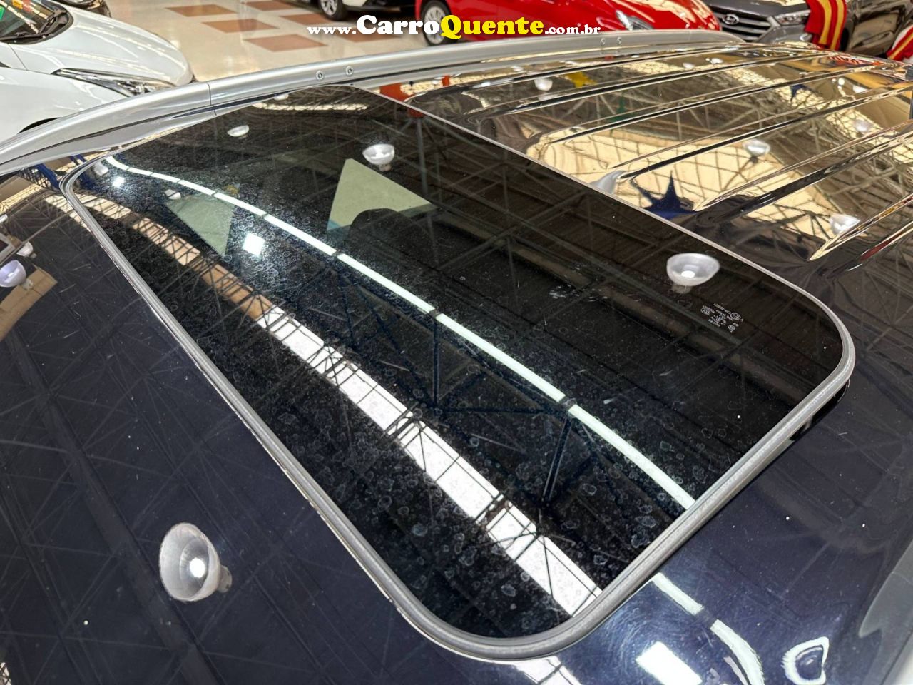 MITSUBISHI OUTLANDER 2.0 16V 2016 - Loja