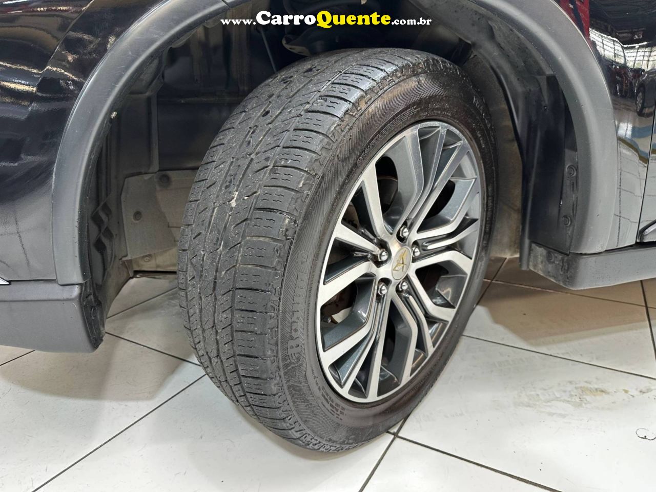 MITSUBISHI OUTLANDER 2.0 16V 2016 - Loja