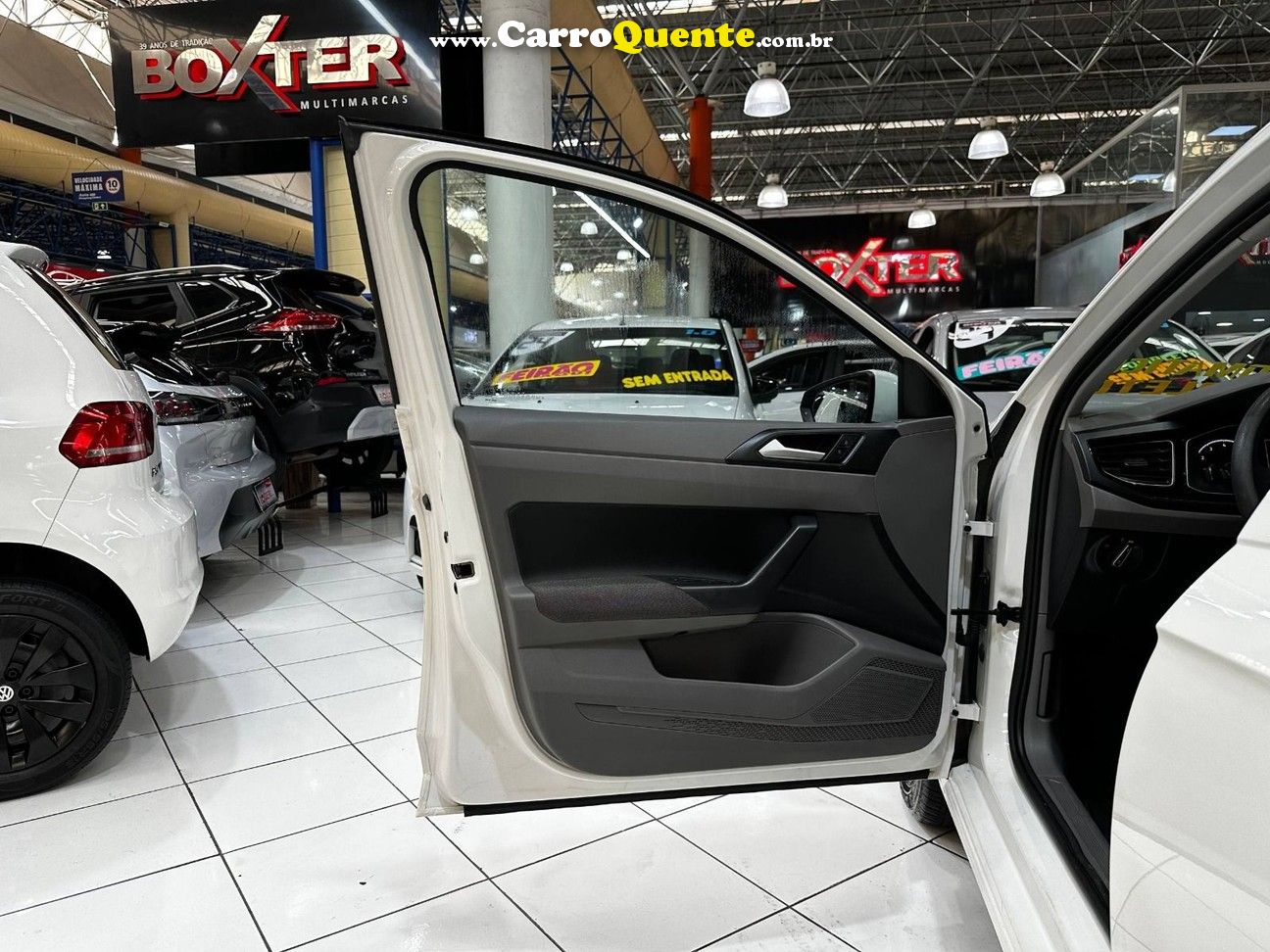 VOLKSWAGEN VIRTUS 1.0 200 TSI COMFORTLINE 2022 - Loja