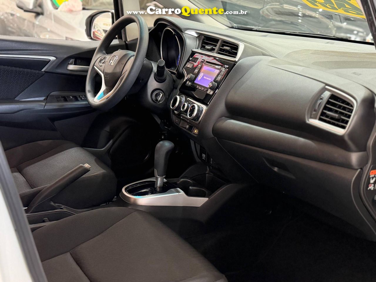 HONDA FIT 1.5 LX 16V 2020 - Loja
