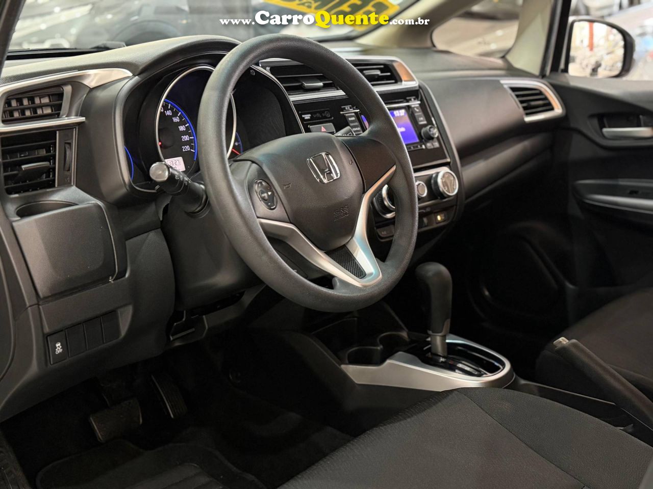 HONDA FIT 1.5 LX 16V 2020 - Loja