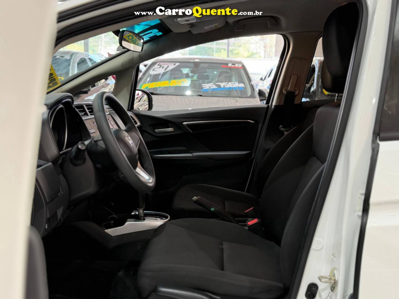 HONDA FIT 1.5 LX 16V 2020 - Loja