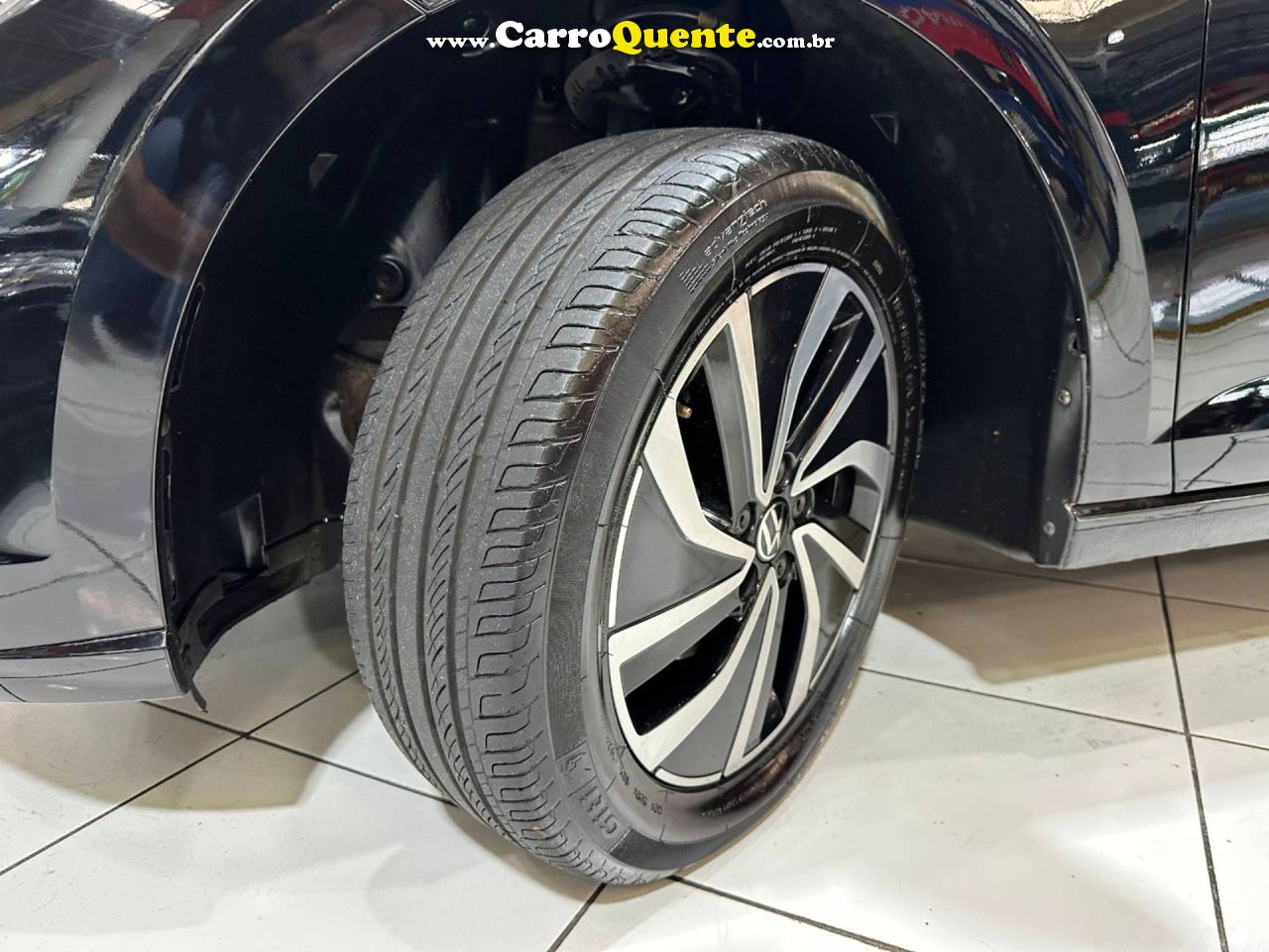 VOLKSWAGEN POLO 1.0 170 TSI HIGHLINE 2023 - Loja