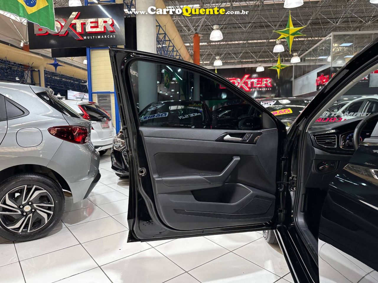 VOLKSWAGEN POLO 1.0 170 TSI HIGHLINE 2023 - Loja