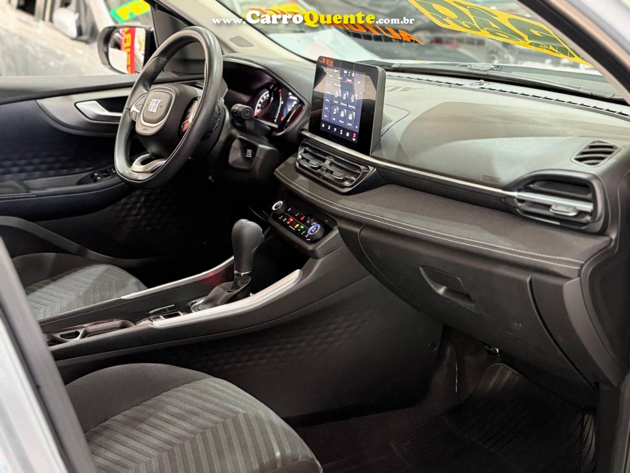 FIAT FASTBACK 1.0 TURBO 200 AUDACE 2024 - Loja