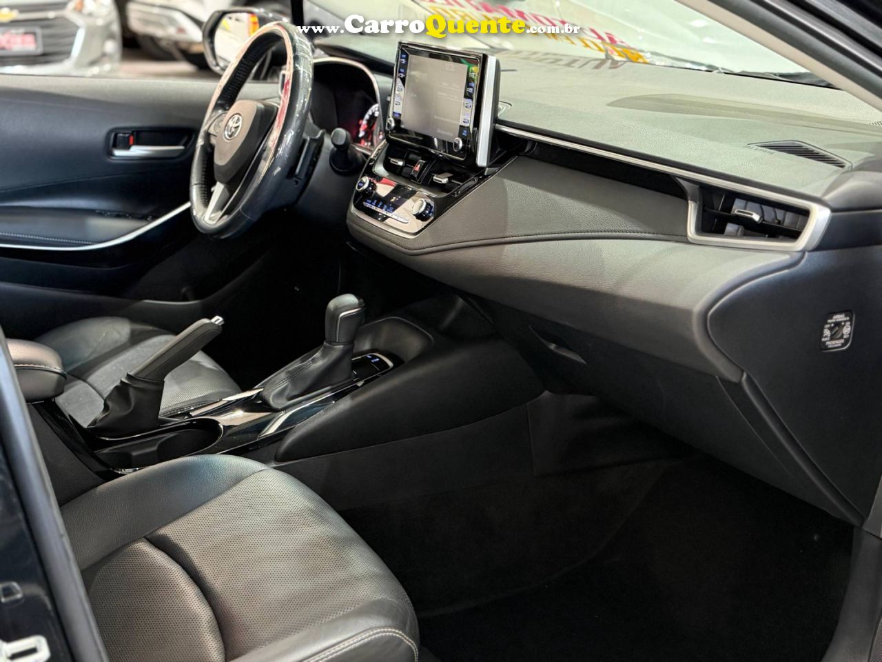 TOYOTA COROLLA 2.0 VVT-IE XEI DIRECT SHIFT 2022 - Loja