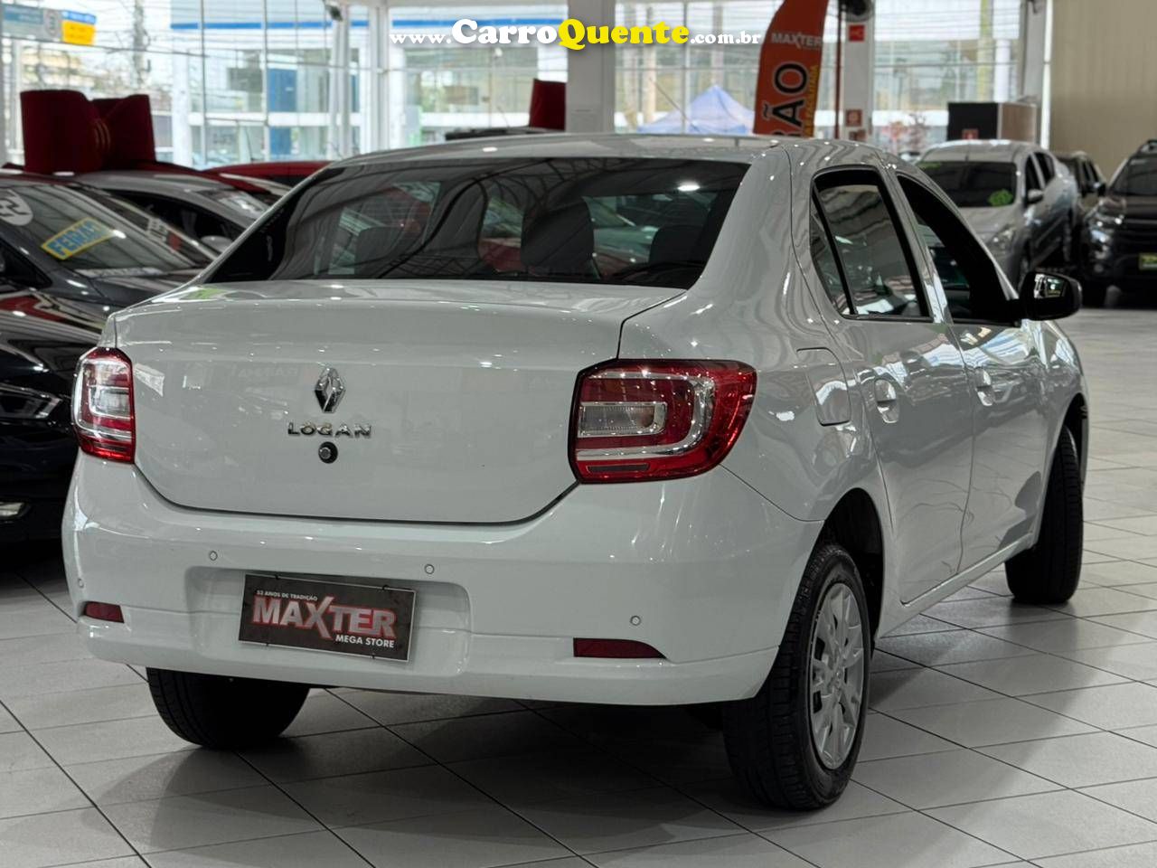 RENAULT LOGAN 1.0 12V SCE ZEN 2023 - Loja