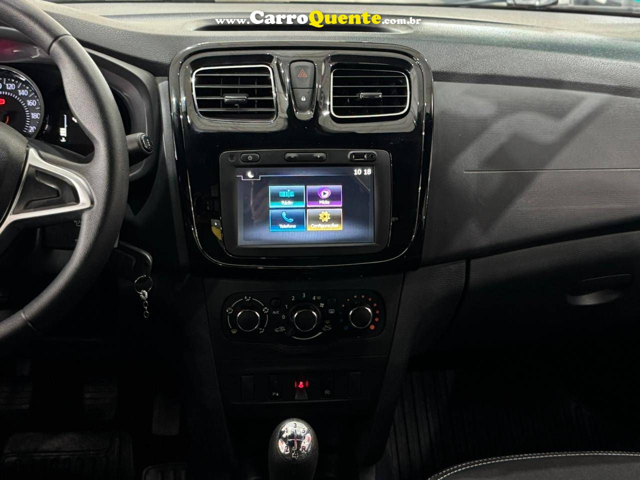 RENAULT LOGAN 1.0 12V SCE ZEN 2023 - Loja