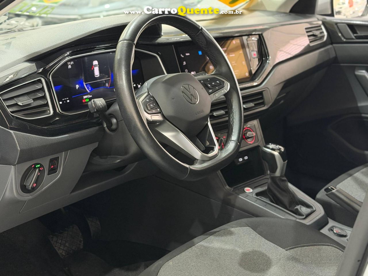 VOLKSWAGEN POLO 1.0 170 TSI COMFORTLINE 2025 - Loja