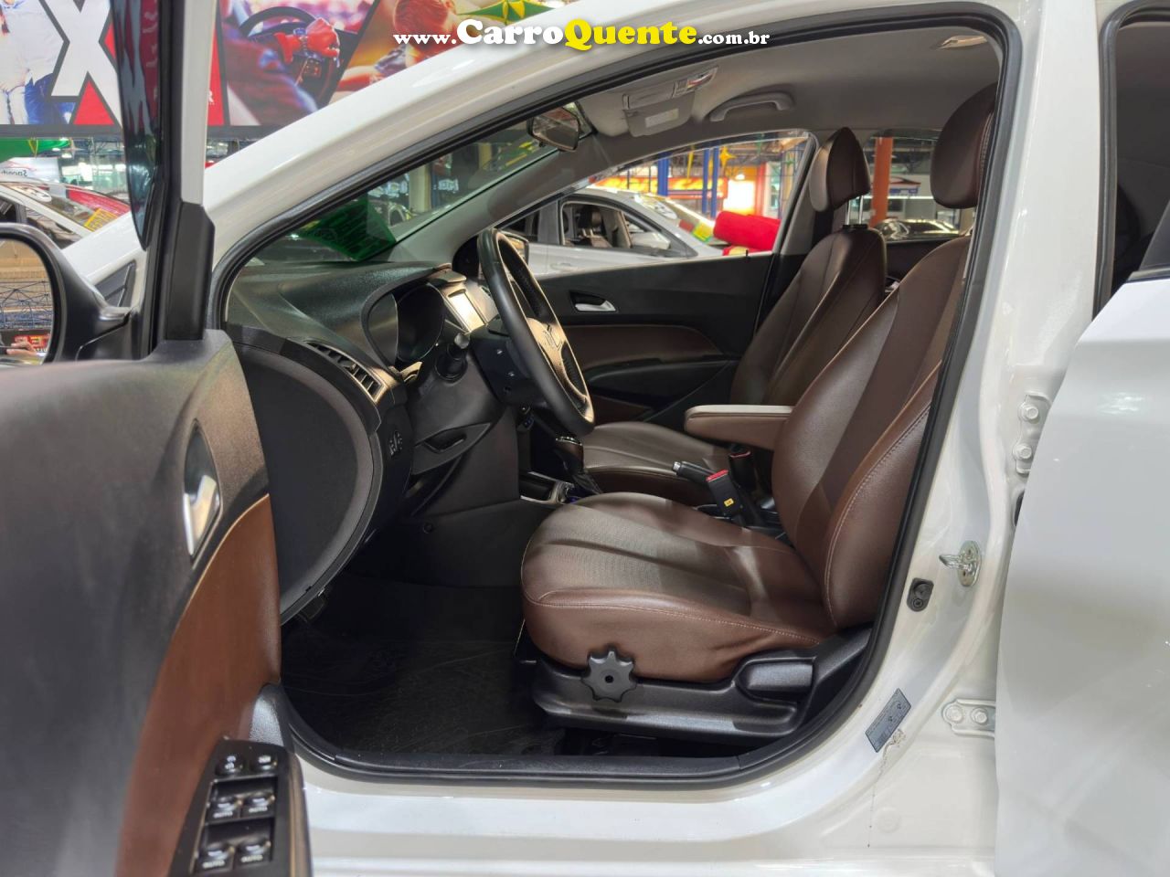HYUNDAI HB20 1.6 PREMIUM 16V 2019 - Loja