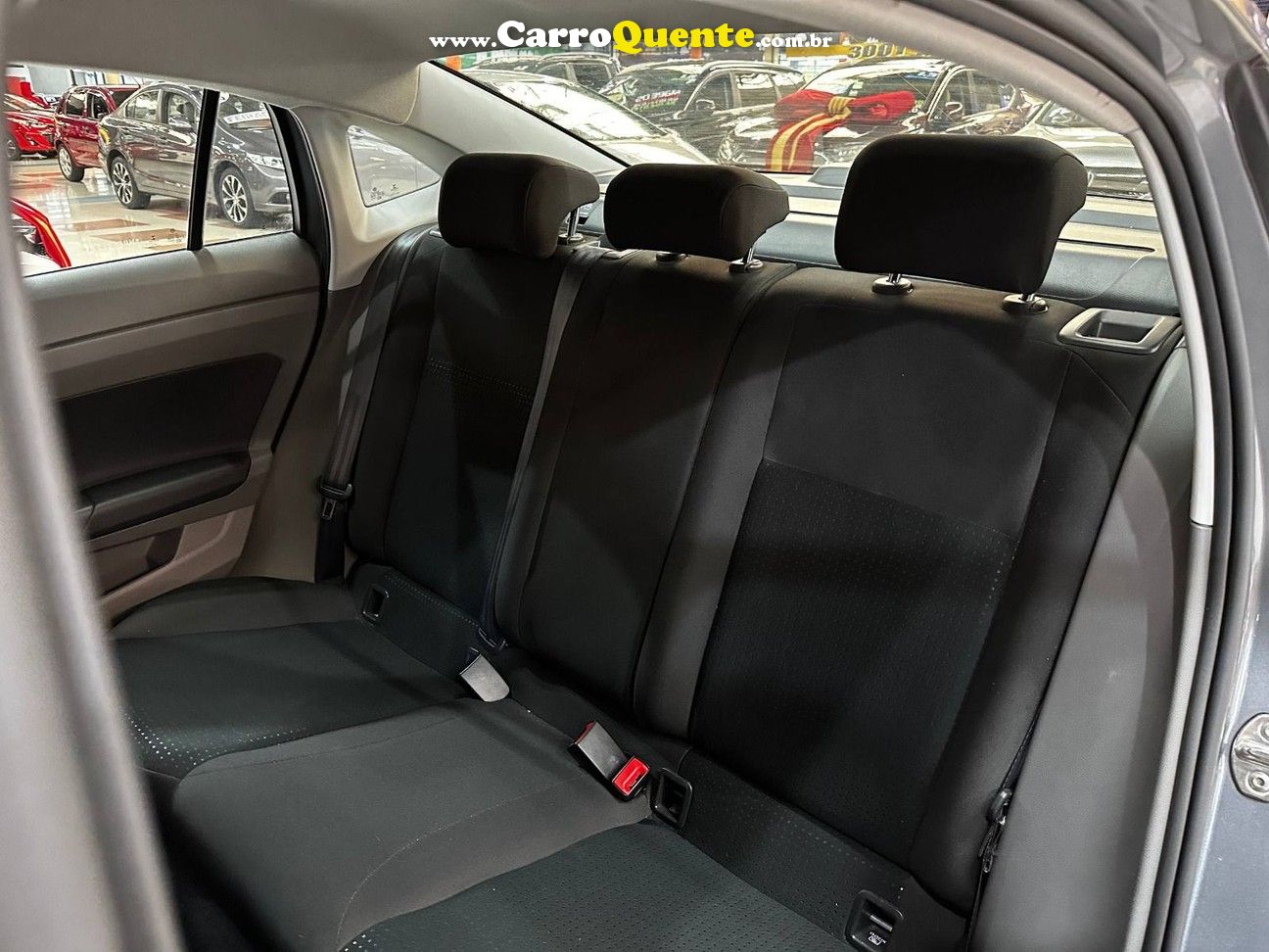 VOLKSWAGEN VIRTUS 1.0 200 TSI COMFORTLINE 2022 - Loja