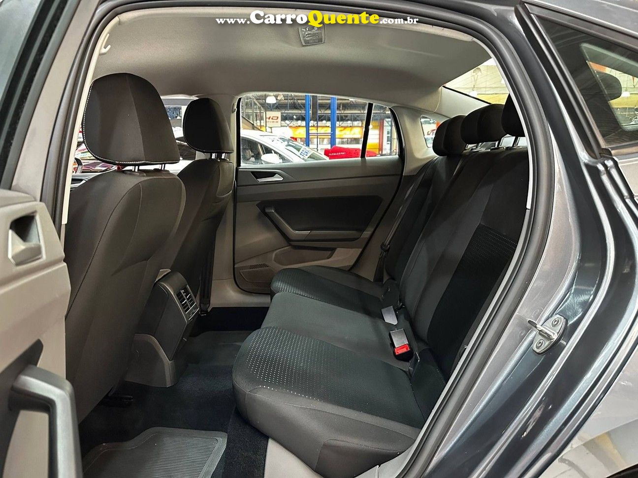 VOLKSWAGEN VIRTUS 1.0 200 TSI COMFORTLINE 2022 - Loja