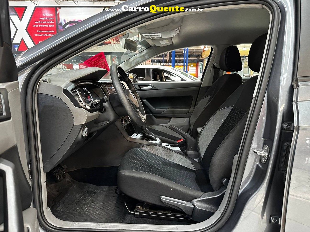 VOLKSWAGEN VIRTUS 1.0 200 TSI COMFORTLINE 2022 - Loja