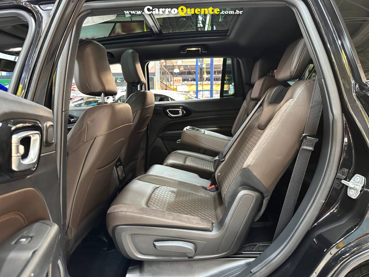 JEEP COMMANDER 1.3 T270 TURBO OVERLAND 2023 - Loja