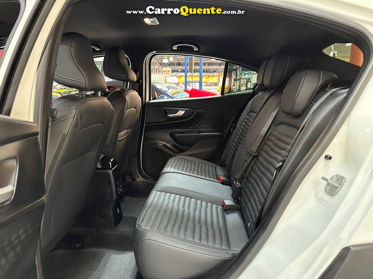 FIAT FASTBACK 2025 - Loja
