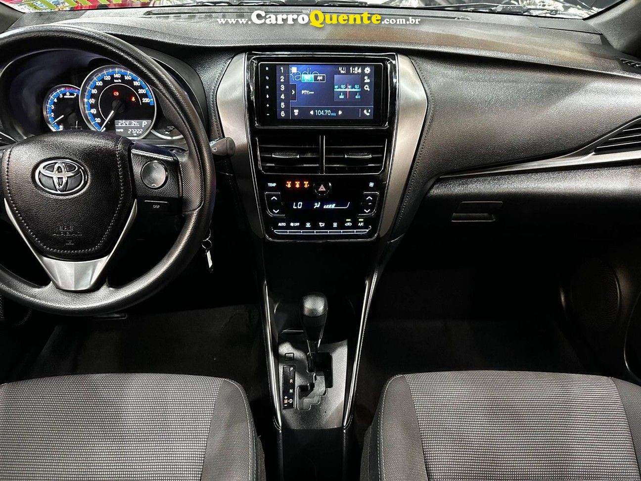 TOYOTA YARIS 1.5 XL 2025 - Loja