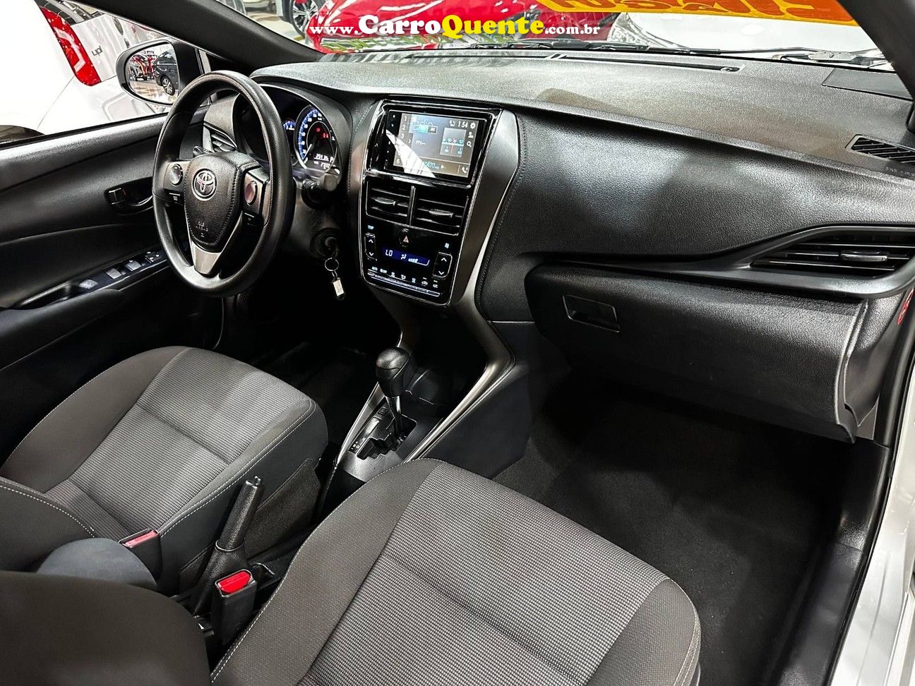 TOYOTA YARIS 1.5 XL 2025 - Loja