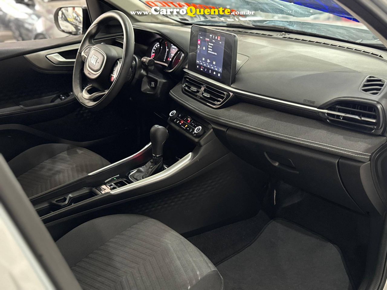 FIAT FASTBACK 1.0 TURBO 200 AUDACE 2024 - Loja