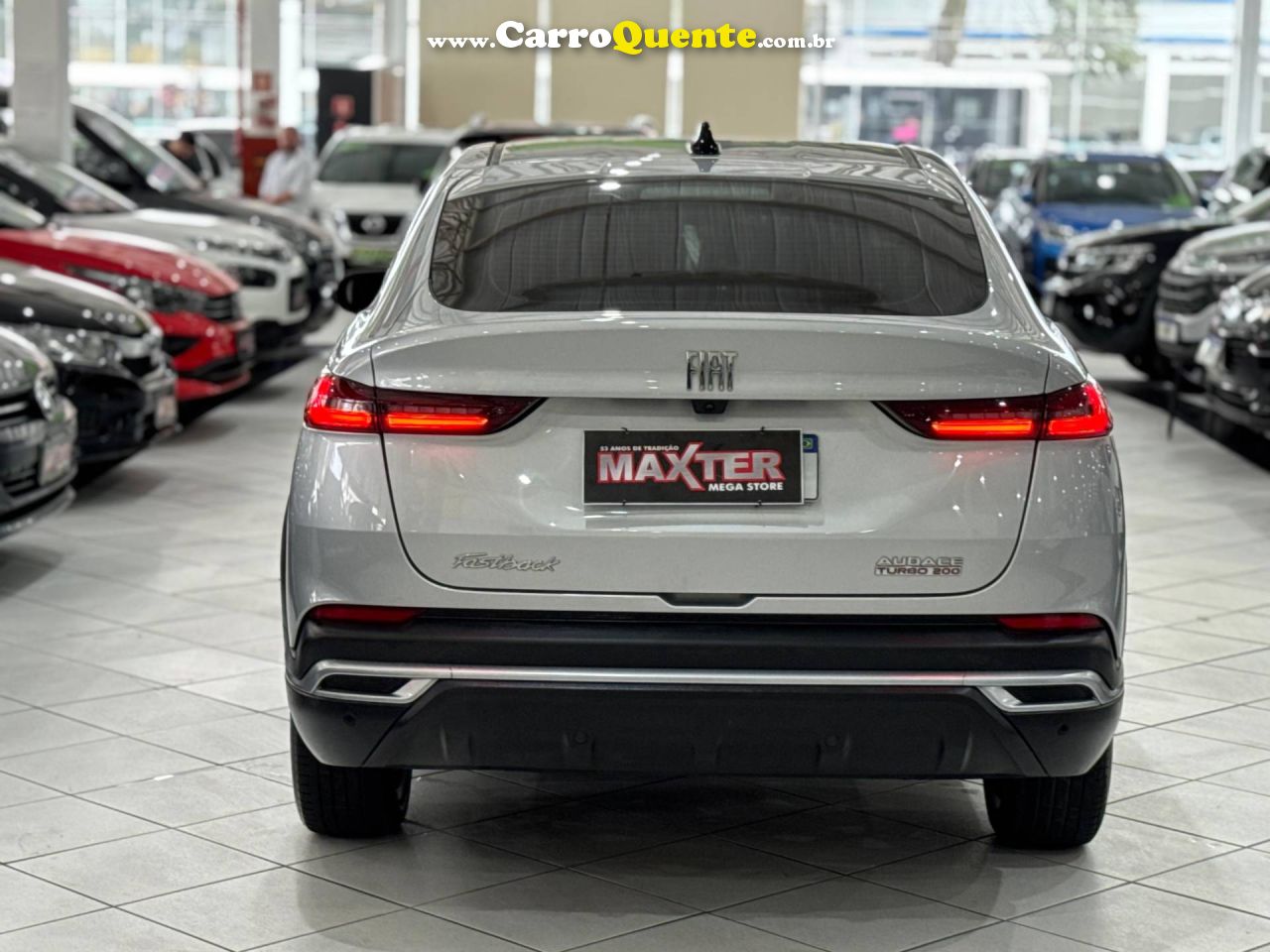 FIAT FASTBACK 1.0 TURBO 200 AUDACE 2024 - Loja