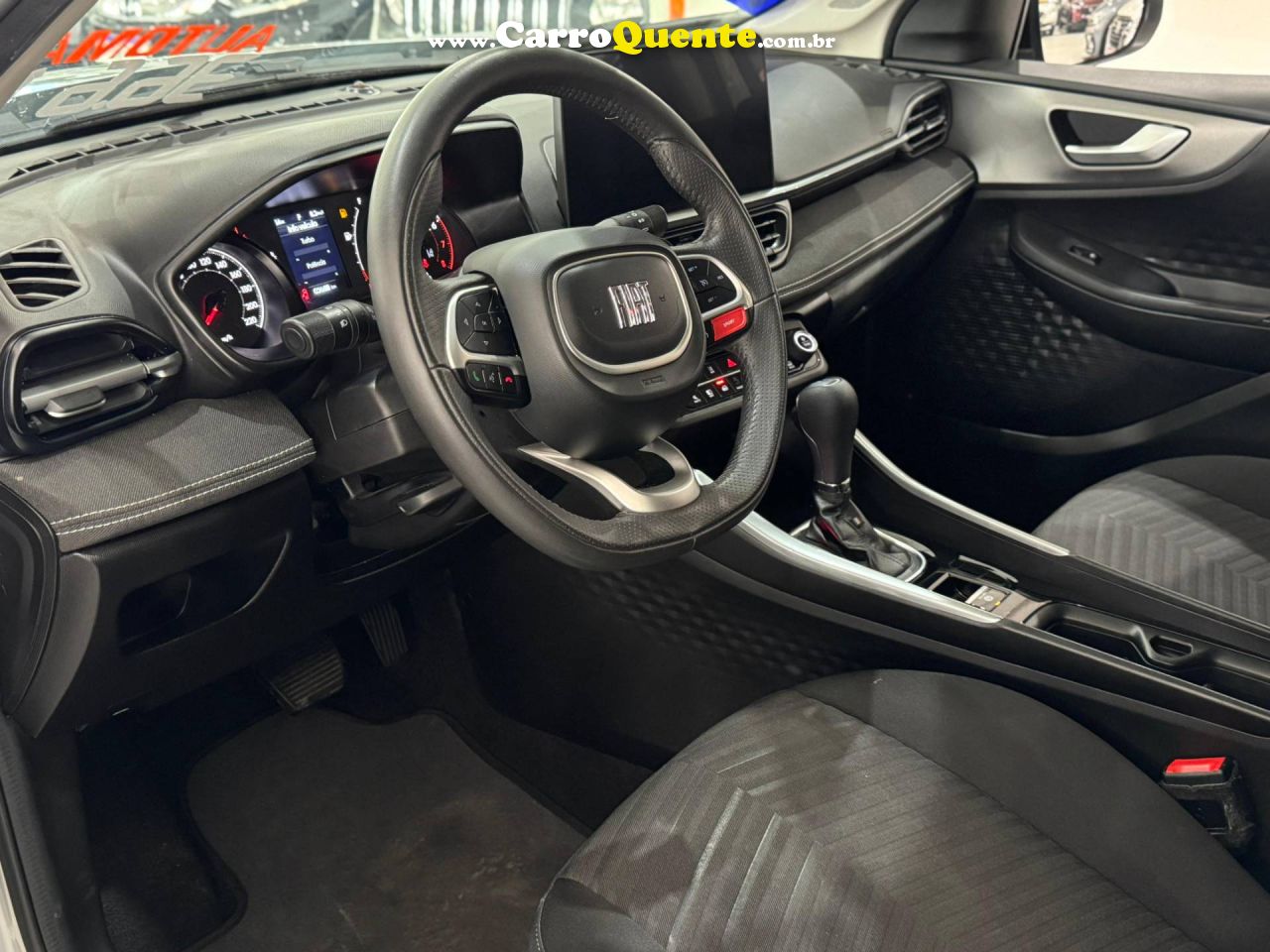 FIAT FASTBACK 1.0 TURBO 200 AUDACE 2024 - Loja