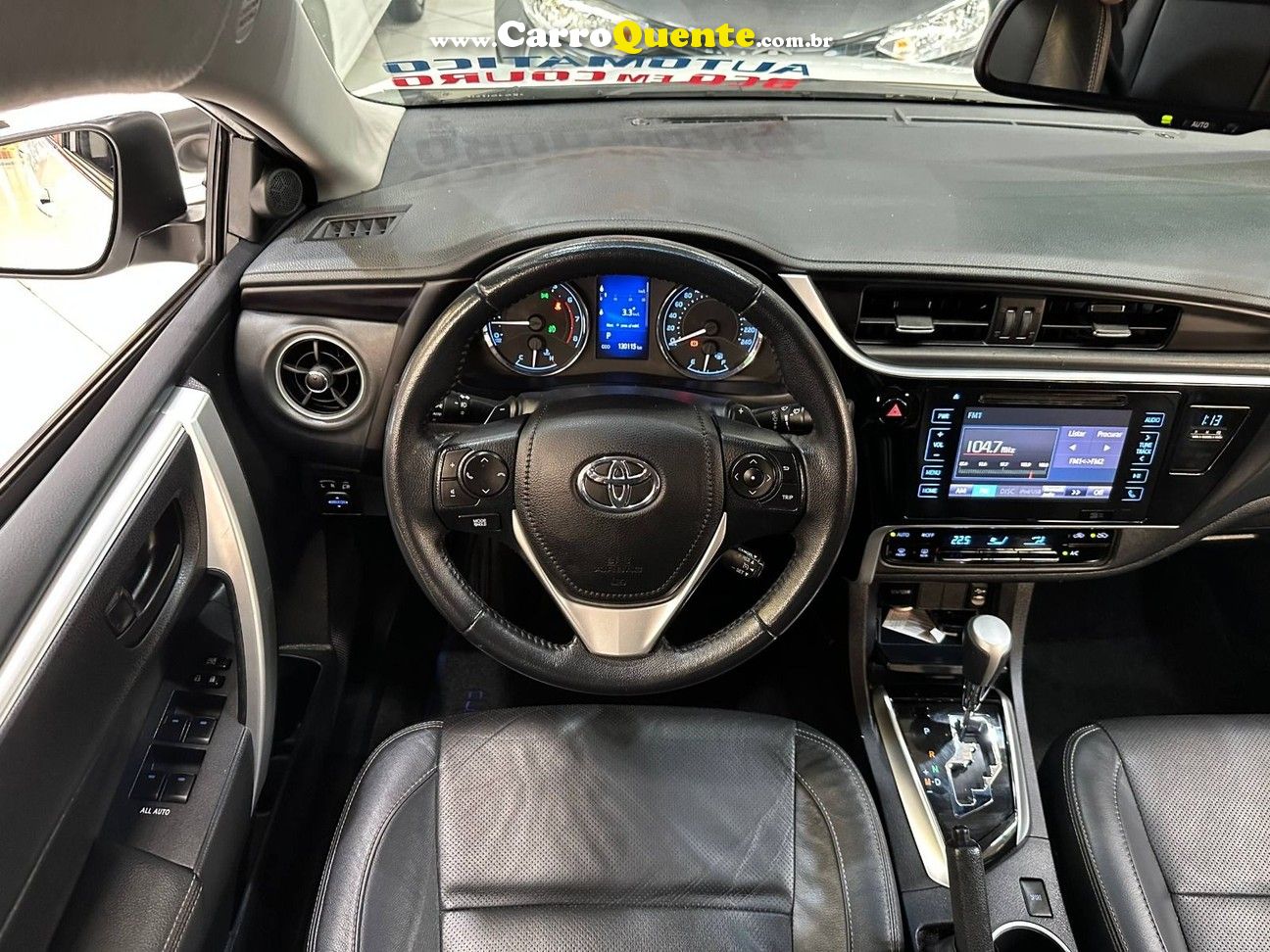 TOYOTA COROLLA 2019 - Loja