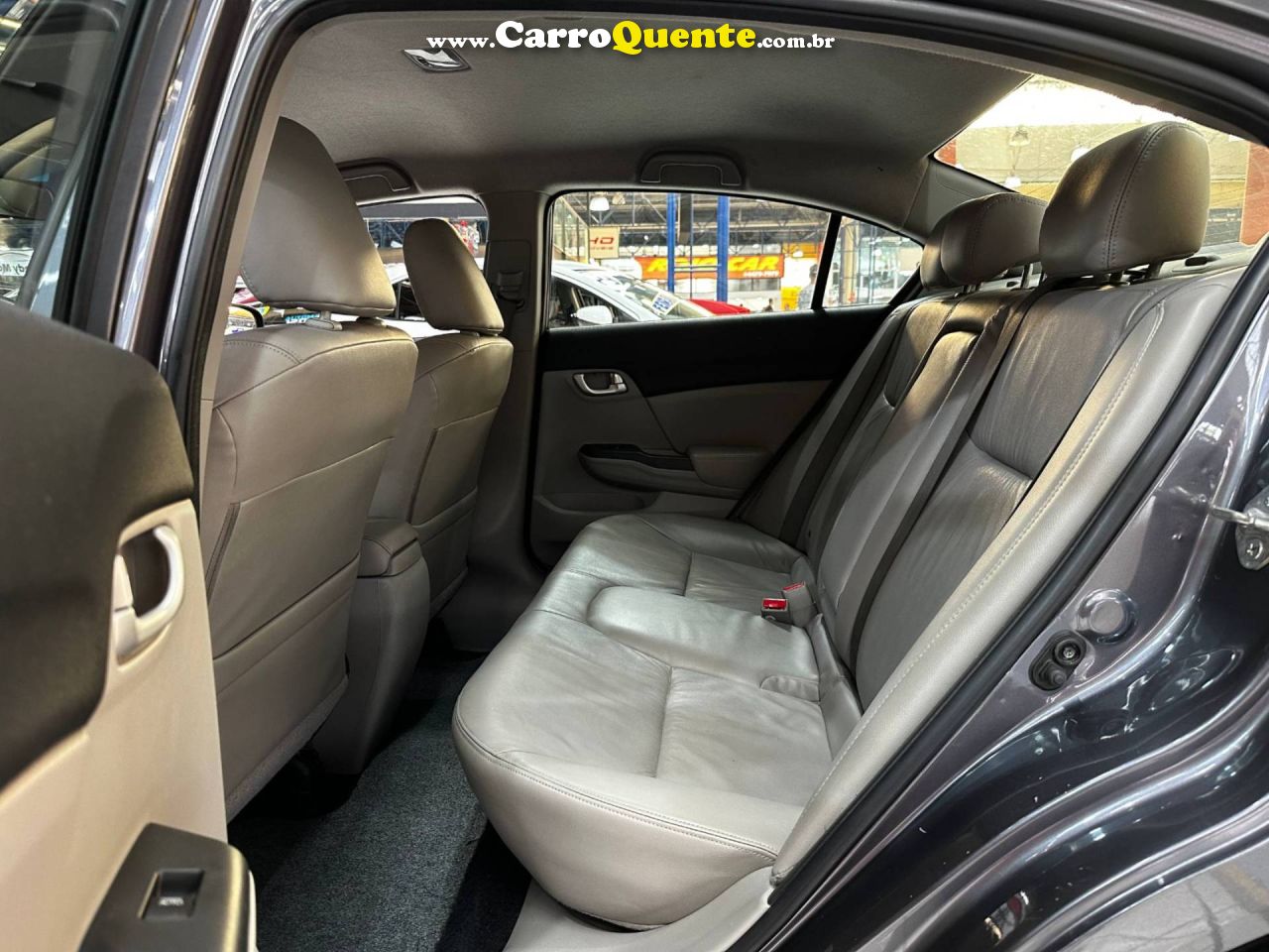 HONDA CIVIC 2.0 LXR 16V 2015 - Loja