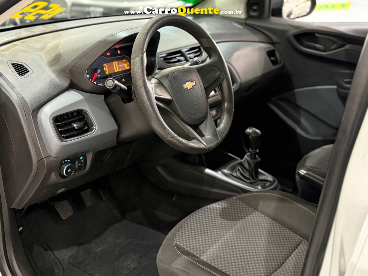 CHEVROLET ONIX 1.0 MPFI JOY 8V 2020 - Loja
