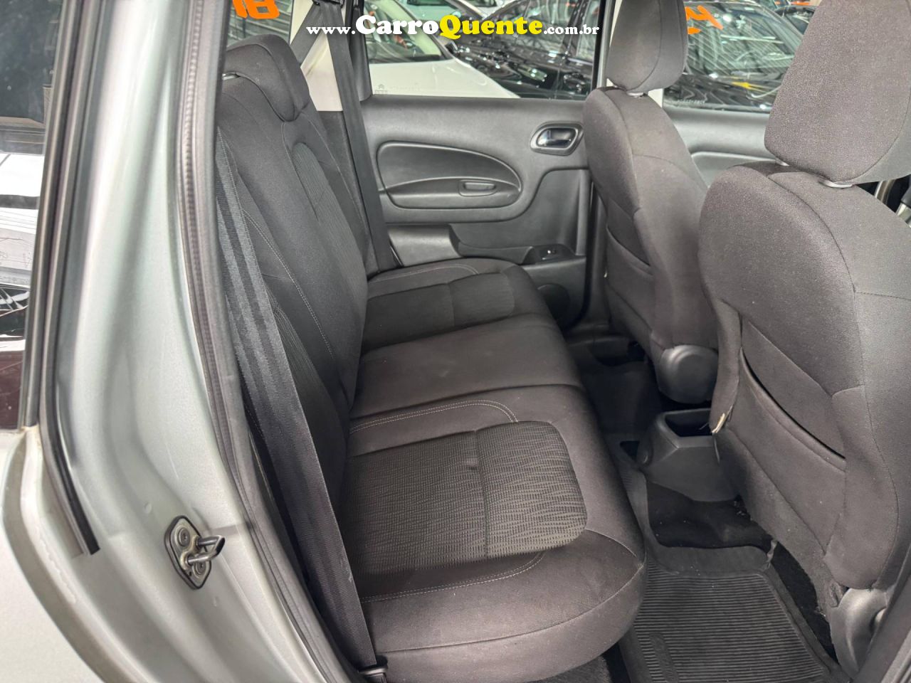 CITROEN AIRCROSS 1.6 GLX 16V 2013 - Loja