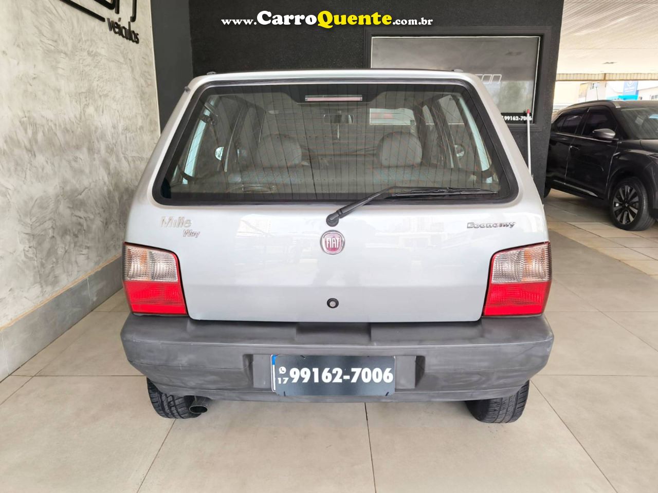 FIAT UNO 1.0 MPI MILLE WAY ECONOMY 8V 2012/2013 - Loja
