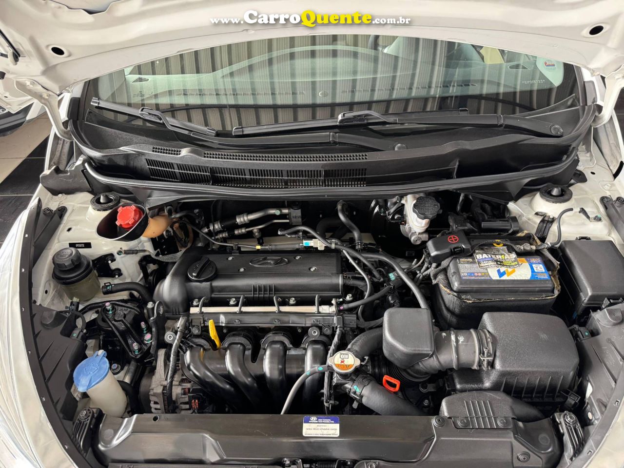HYUNDAI HB20S 1.6 PREMIUM 16V 2014 - Loja