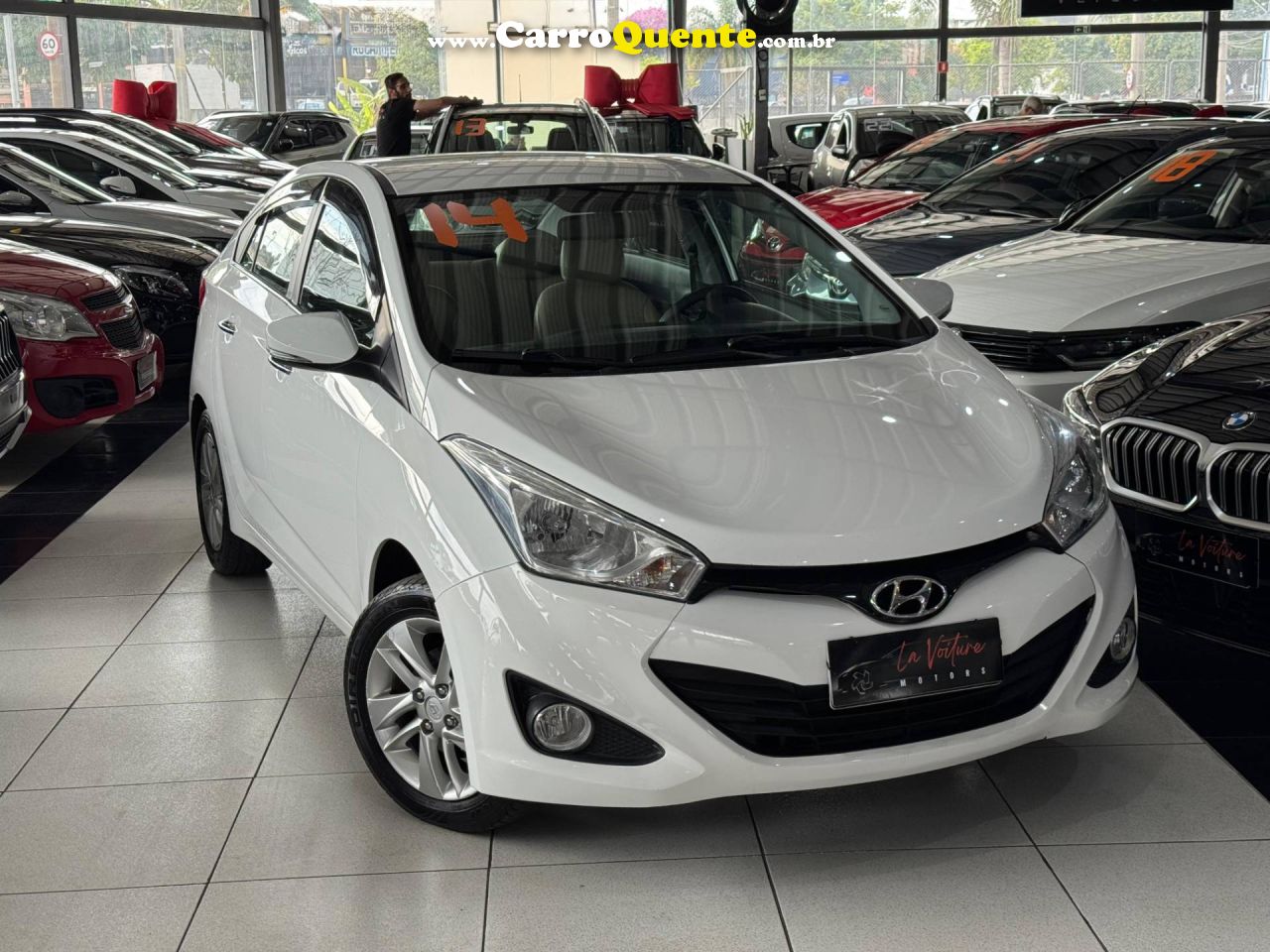HYUNDAI HB20S 1.6 PREMIUM 16V 2014 - Loja