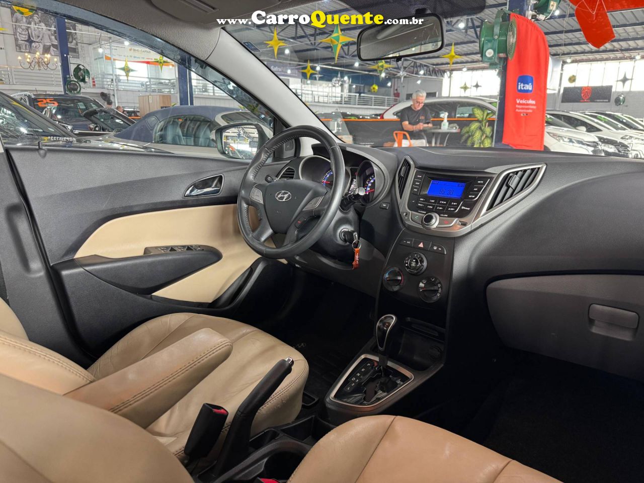 HYUNDAI HB20S 1.6 PREMIUM 16V 2014 - Loja
