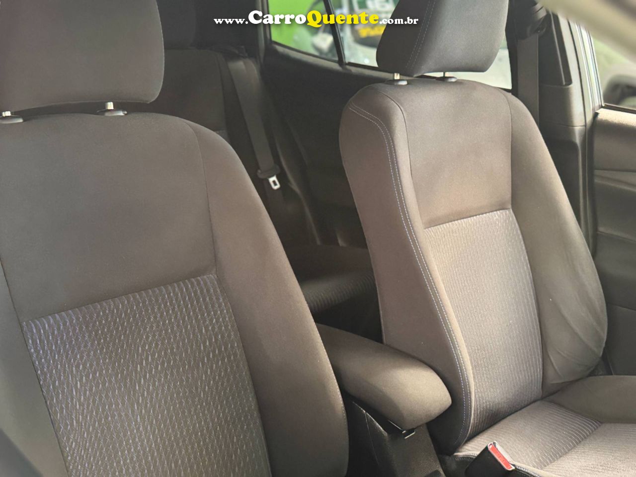TOYOTA YARIS 1.3 16V XL LIVE MULTIDRIVE 2022 - Loja