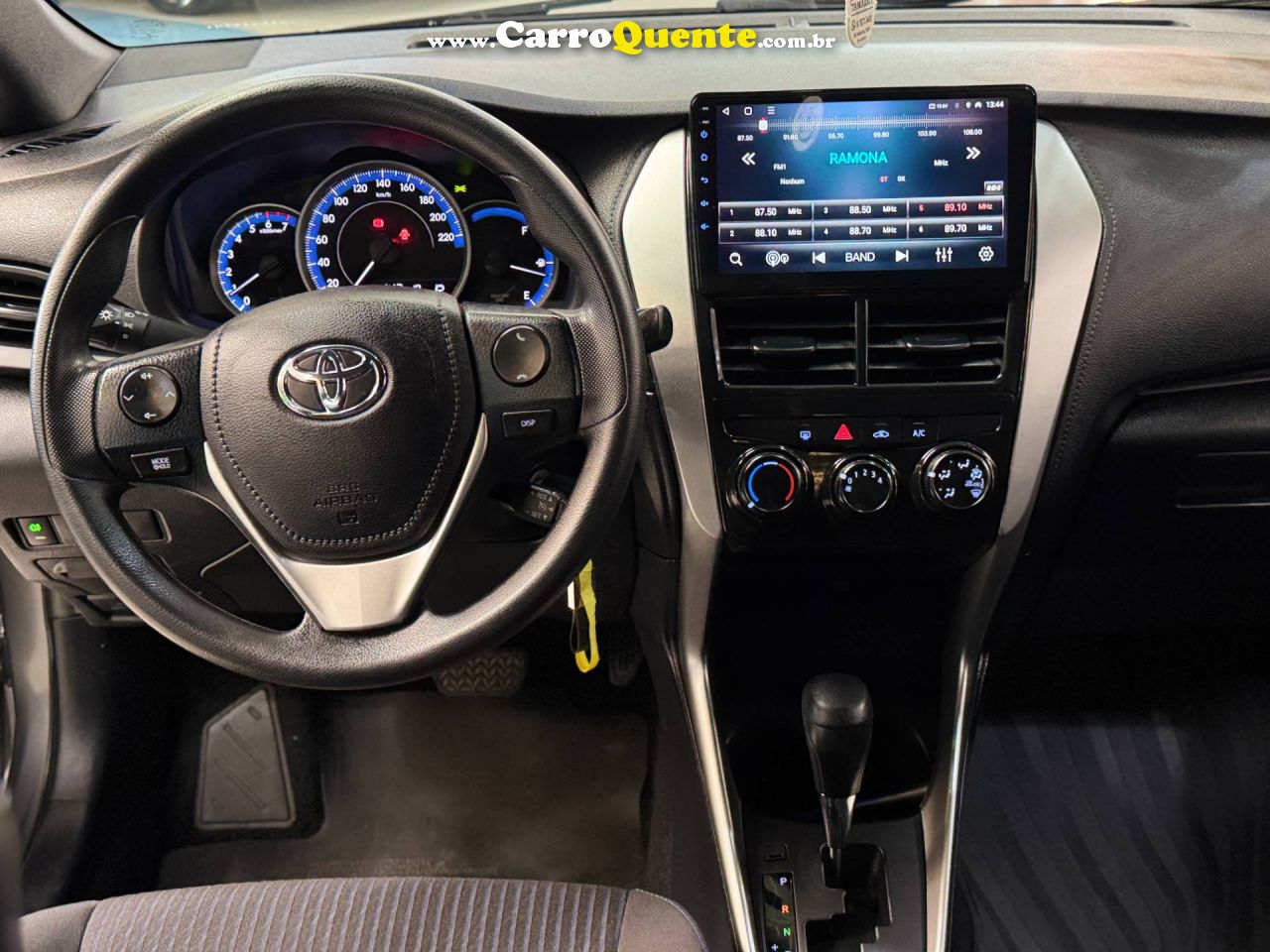 TOYOTA YARIS 1.3 16V XL LIVE MULTIDRIVE 2022 - Loja