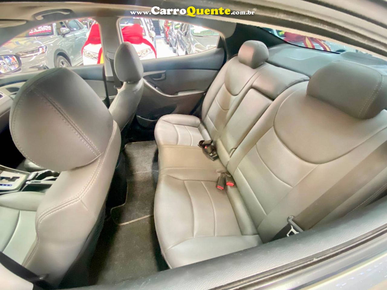HYUNDAI ELANTRA 1.8 GLS 16V 2012 - Loja