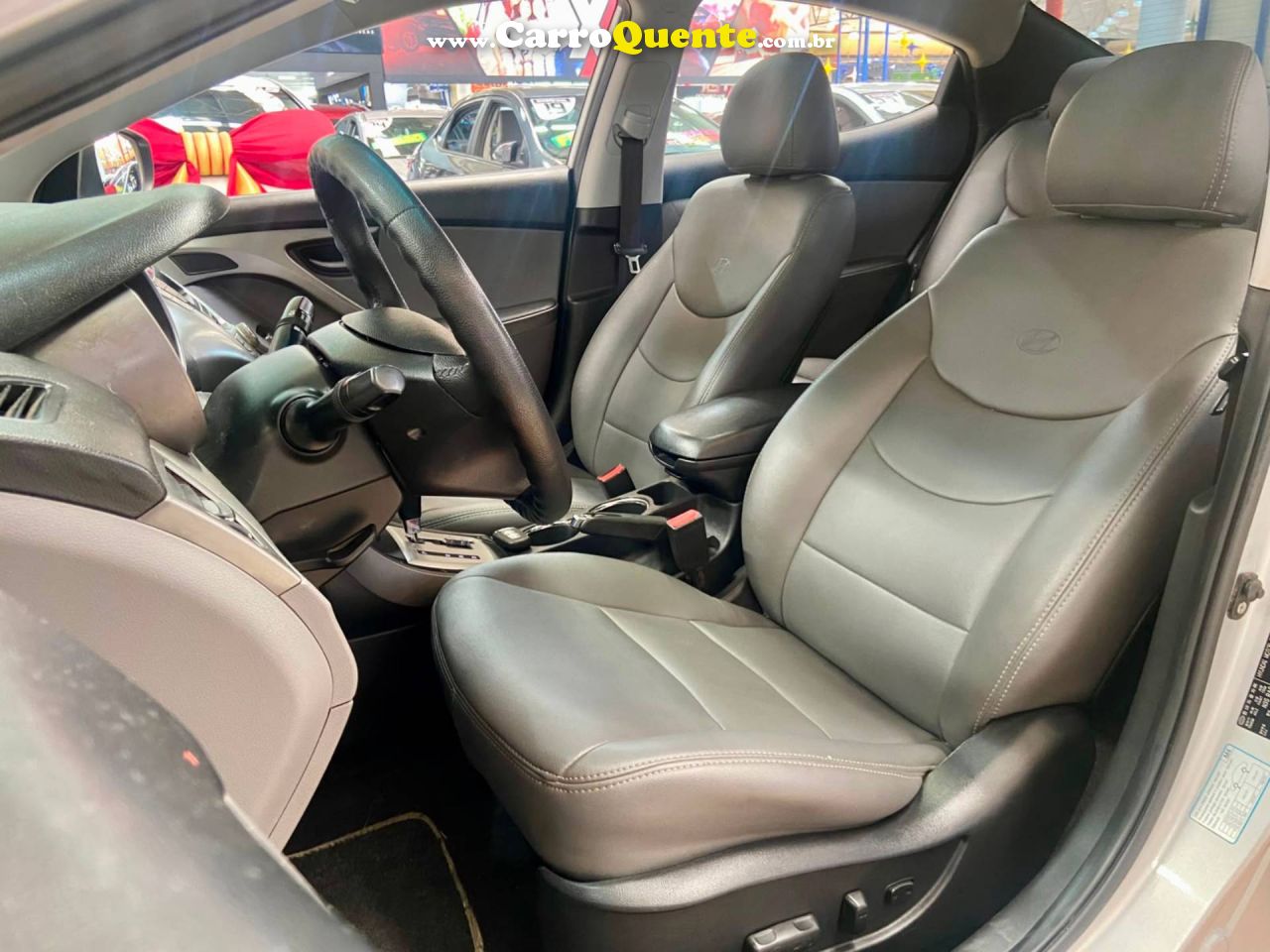 HYUNDAI ELANTRA 1.8 GLS 16V 2012 - Loja