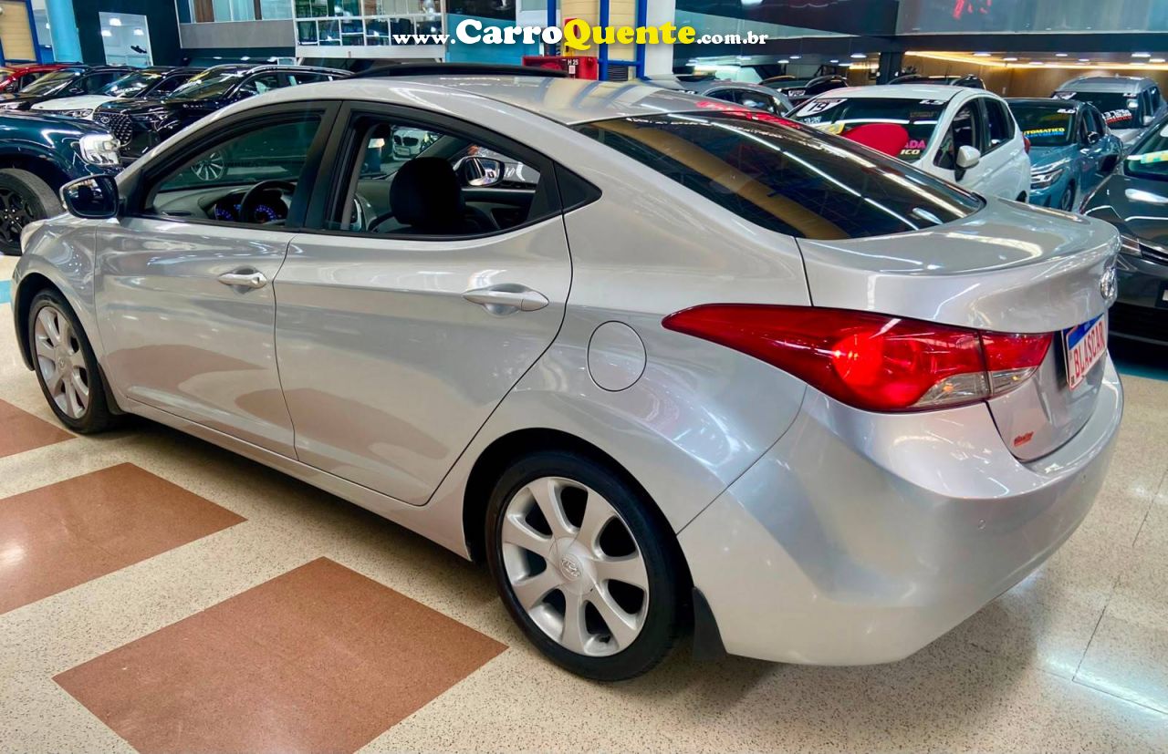 HYUNDAI ELANTRA 1.8 GLS 16V 2012 - Loja