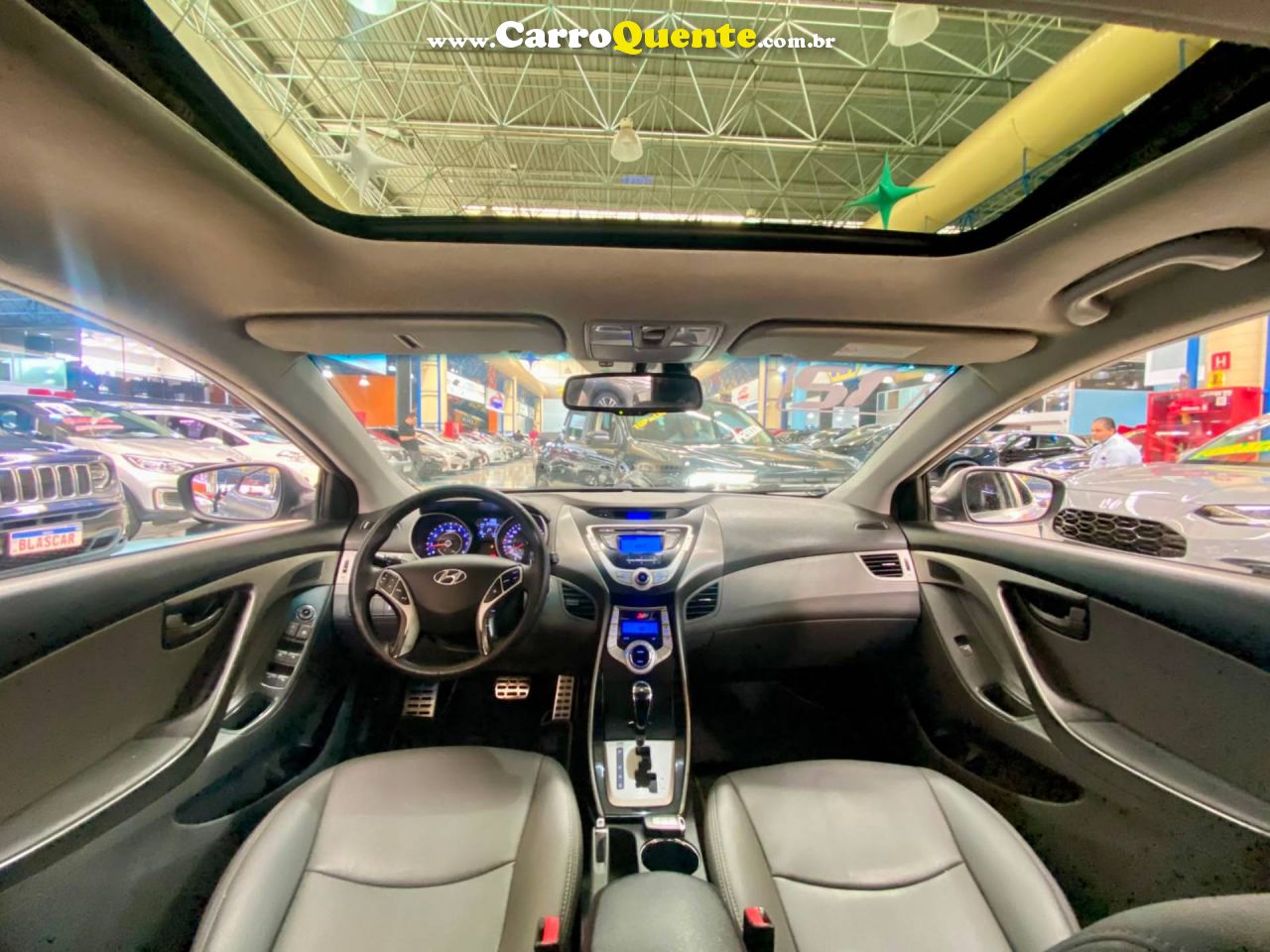 HYUNDAI ELANTRA 1.8 GLS 16V 2012 - Loja