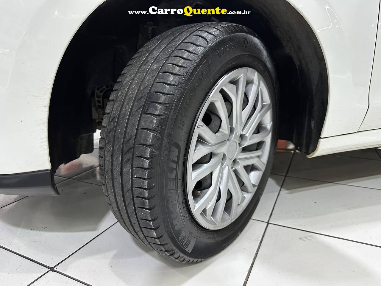FIAT ARGO 1.0 FIREFLY DRIVE 2024 - Loja