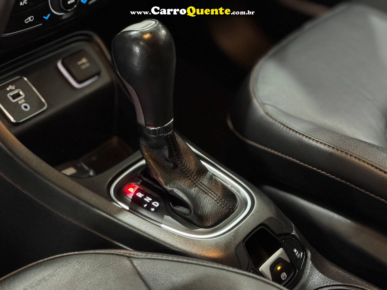 JEEP COMPASS 2.0 16V LONGITUDE 2018 - Loja