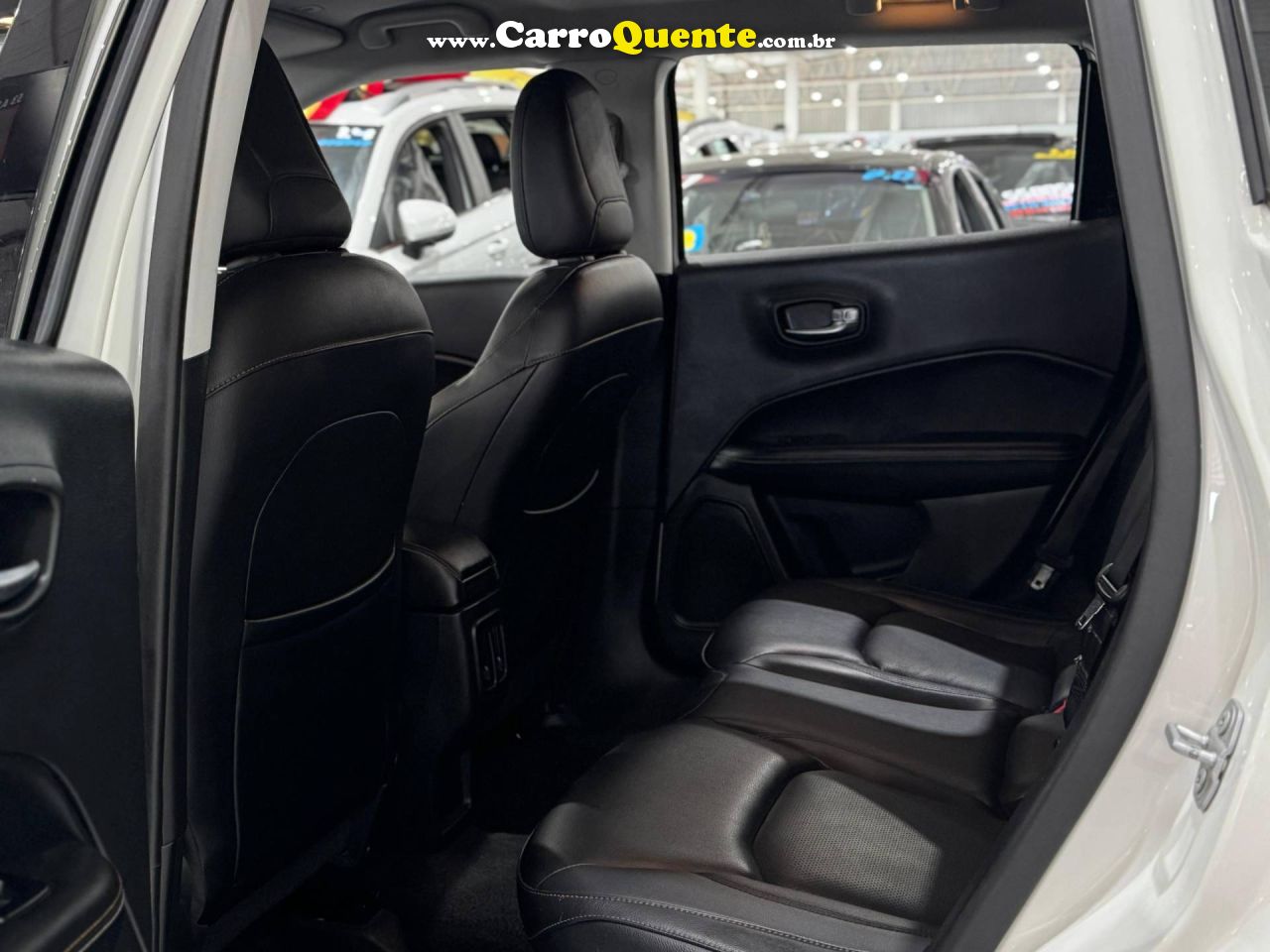 JEEP COMPASS 2.0 16V LONGITUDE 2018 - Loja