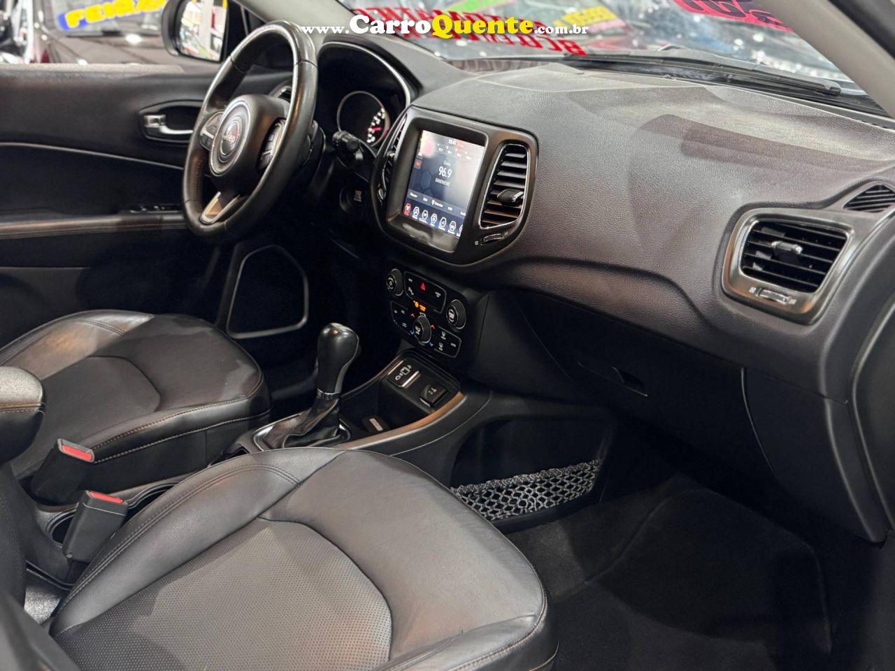 JEEP COMPASS 2.0 16V LONGITUDE 2018 - Loja