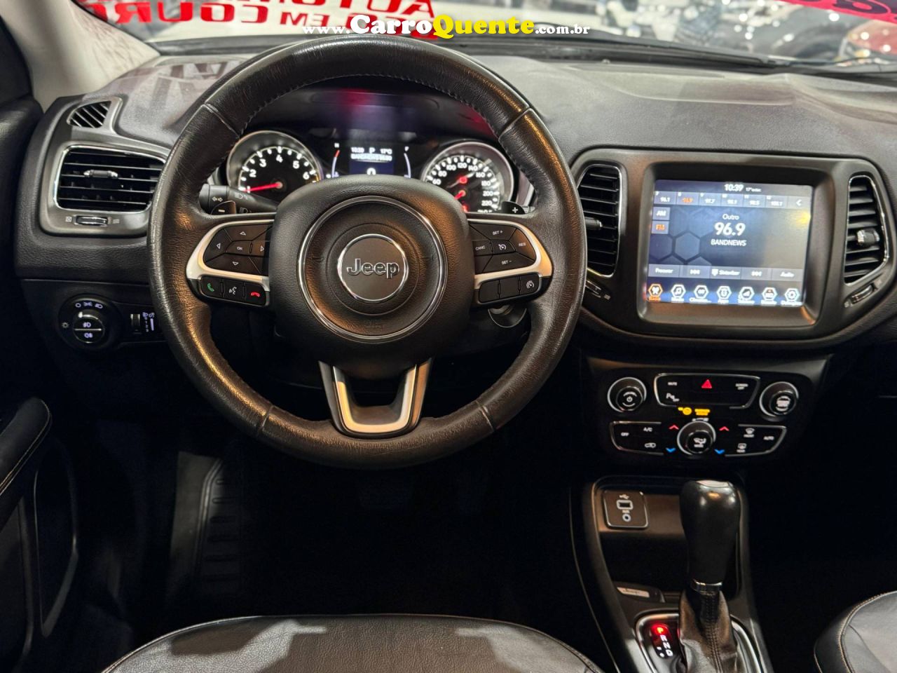 JEEP COMPASS 2.0 16V LONGITUDE 2018 - Loja
