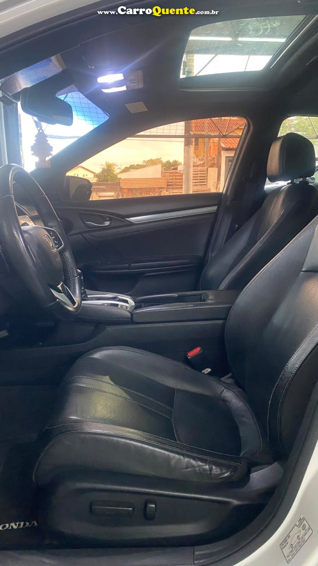 HONDA   CIVIC SEDAN TOURING 1.5 TURBO 16V AUT.4P   BRANCO 2017 1.5 GASOLINA - Loja
