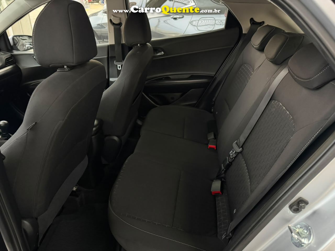 HYUNDAI   HB20 LIMITED PLUS1.0 FLEX 12V MEC.   PRATA 2025 1.0 FLEX - Loja